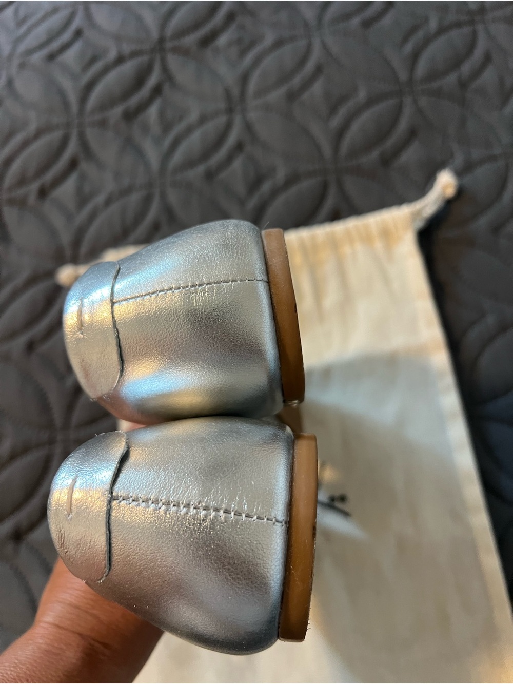 Beek: Swoop Leather Ballet Slipper - Silver EUC / Like New! Size 8.5 - Picture 7 of 7